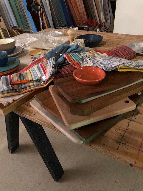 TadWareAndCo's tweet photo. Check out the props we're using in our studio! Food looks better with the right cutlery and plates. #props #foodphotography #food #advertising #twc https://t.co/Cf6d5HMxOy