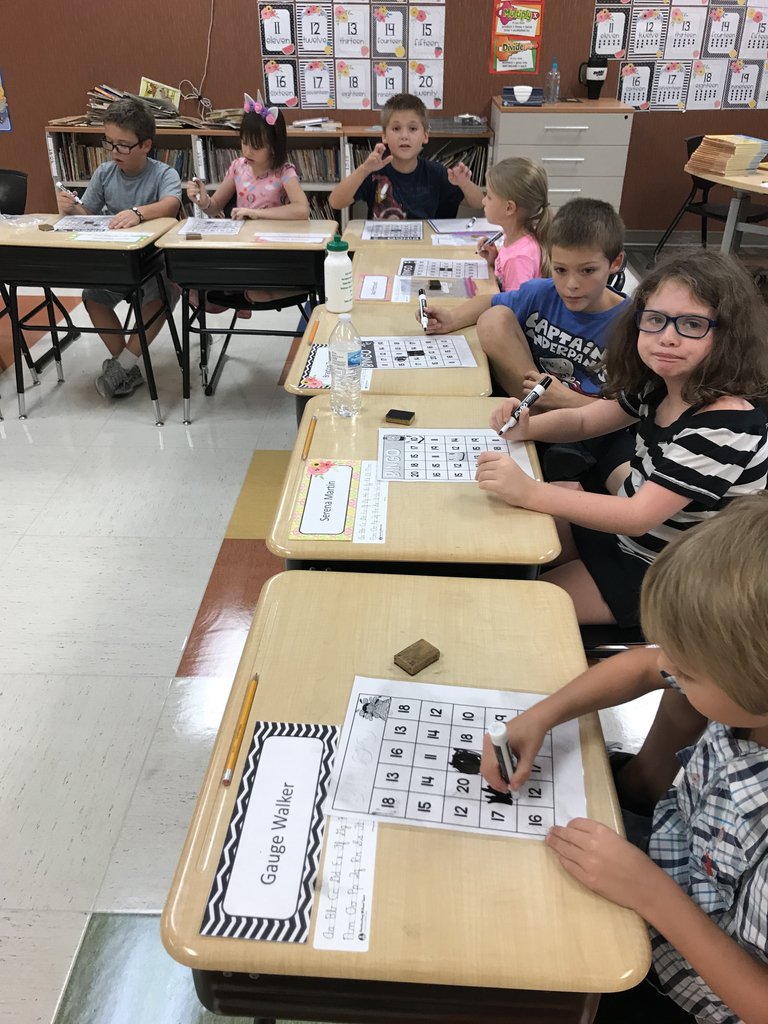 Herington Schools tweet media