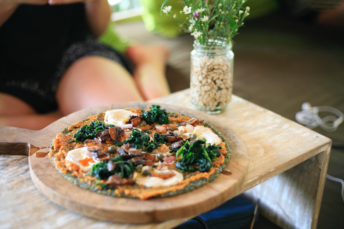 AnnoDomaini's tweet photo. Create your #brand with #Fizzas. This domain may be listed #ForSale. Visit https://t.co/m3BlGhX8O1 for details. #Flatbreads #Pizzas Fizzas! A #memorable #startup #business domain. #Tizzas #SienaBistro #WillowGlen #Flatbread #Eaaats #Food #Foodie #Foodstagram #Eats https://t.co/kTH4gsRZVH