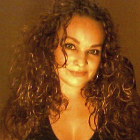⭐️ Throwback Thursday: Exactly 10 Years Ago Today! ⭐️ #curlsfordays #selfie #clubbing #36 #now46 #curlyhair #throwbackthursday #tbt #goodtimes ift.tt/2TZNRN9