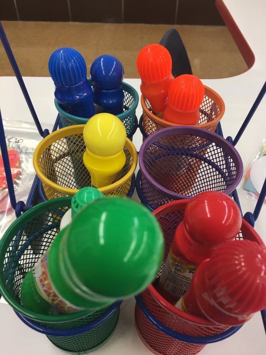 BleyleTeach's tweet photo. #TouchMath fun during MTSS small group!#WeAreMomence https://t.co/2yLv1peqFg