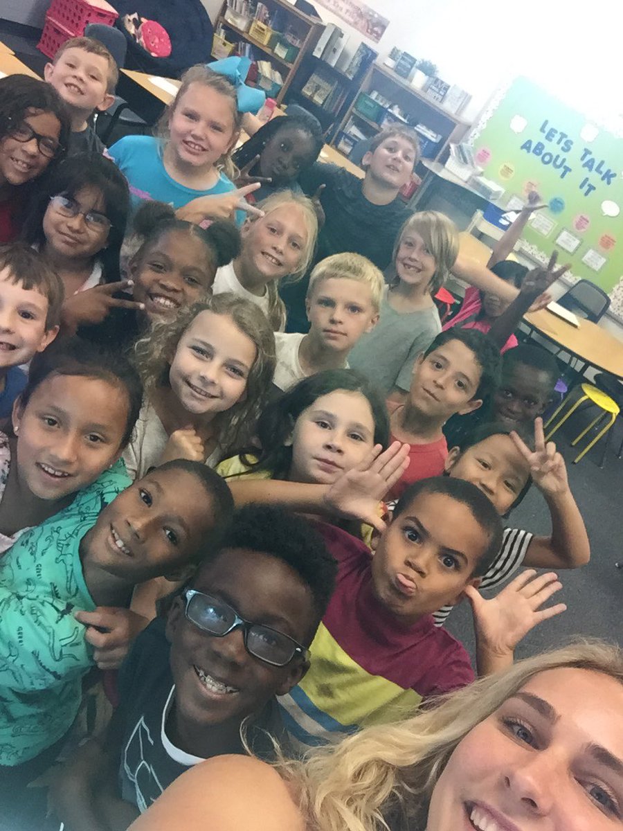 BrookePartner's tweet photo. Check out our newest friends! Featuring author of the day: Cecilia! https://t.co/J5qJOb5KZr