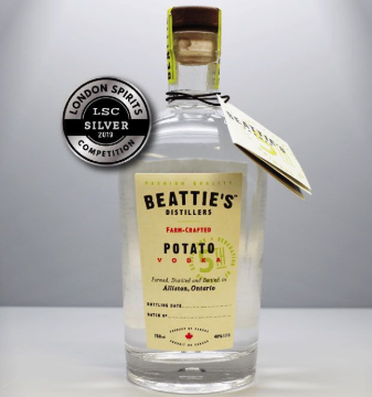 Fancy A Different Beverage This Weekend? Give Beattie's Award-Winning, Farm Crafted Vodka A Try.  Made From Local Potatoes By 5th Generation Farmers Who Know How To Grow GREAT Potatoes… &amp; Vodka! 🍸
.
.
.
<a href="/Beattiesdistill/">Beattie's Distillers</a> Beattie's Distillers BruceGreySimcoe #Alliston