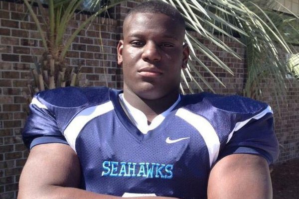 TheBigGuyWJCL's tweet photo. Was asked yesterday who were the best high school football players I’ve covered since arriving at @WJCLNews in 2006. Without a doubt it’s @PoonaF_95 @LilEasy_35 @Kwon_daTRUTH @Stewart10Brad @IAMWHAZ90 @JHouston50 @_bigplayslay23 and #AllenBailey But the list is growing. https://t.co/YpuvOuVtmw
