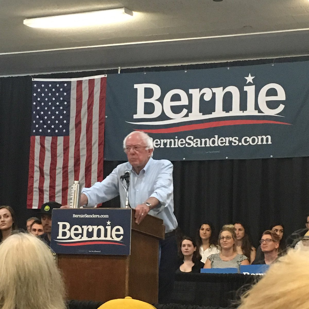 sunstretch's tweet photo. My sister-in-law took this just now. #BernieInChico #GreenNewDeal #StudentsForBernie #Bernie2020 https://t.co/zRqNZbfWgq