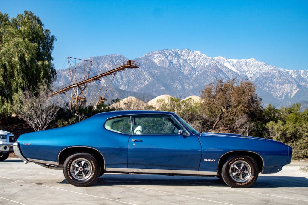 SVGTO's tweet photo. Celebrating 50 years! The beautiful 1969 GTO! #purepontiac https://t.co/X1XsdEaYML