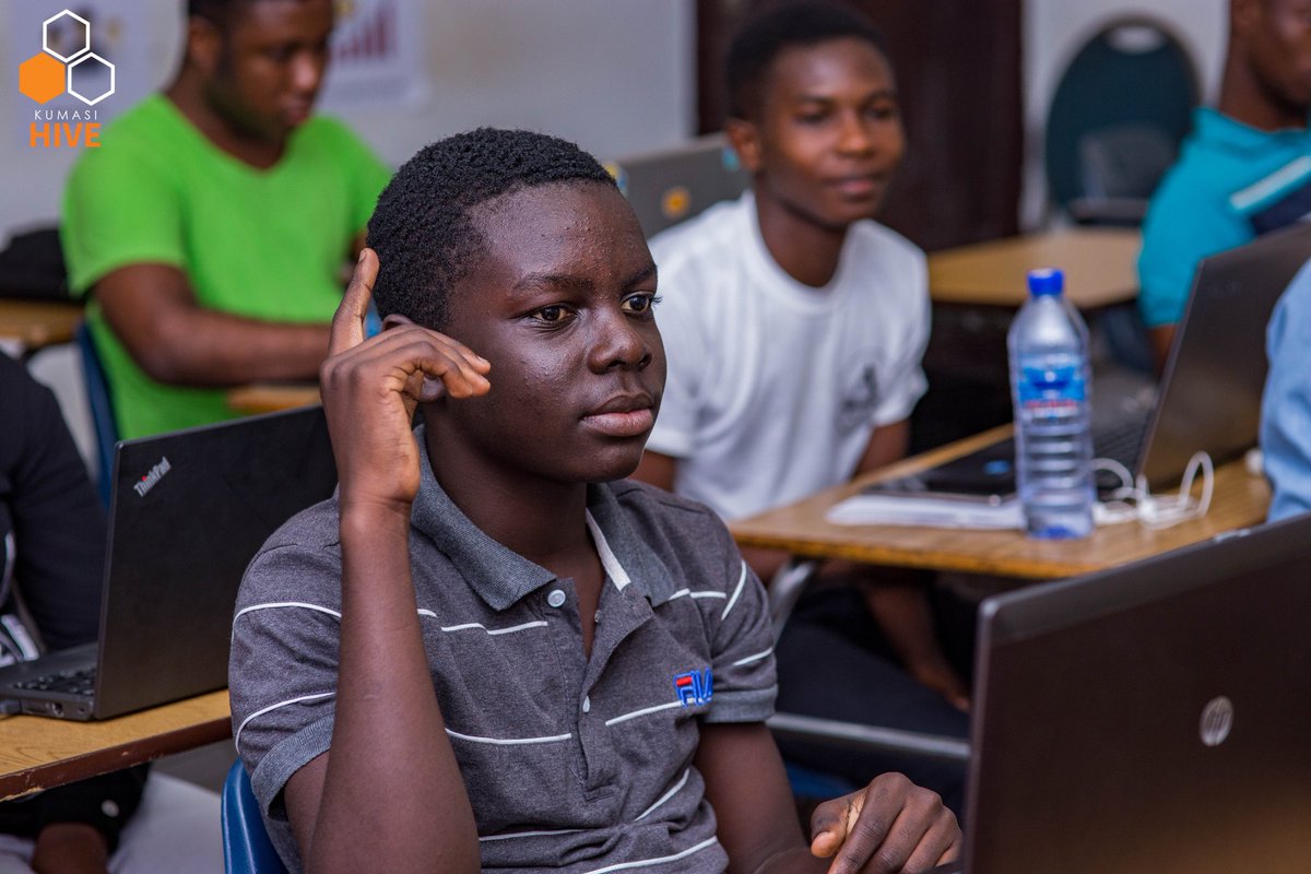 KumasiHive's tweet photo. A workshop to bring all their skills to the table and work on a design would be held to know how well they grasped what was taught in class.
#GraphicDesign #VacationClasses #Design #Graphics #HiveTraining #HiveTribe https://t.co/7mwD3BIVHb