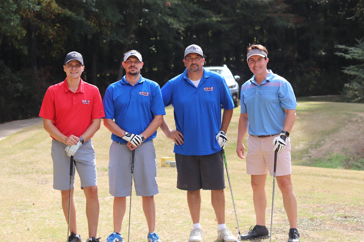 WAKA8News's tweet photo. The Alabama News Network Crew! #PuttsForePaws https://t.co/Jfjc3jJuLA