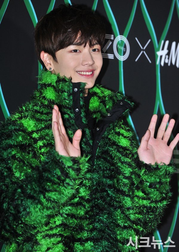 sungjae's watermelon jacket