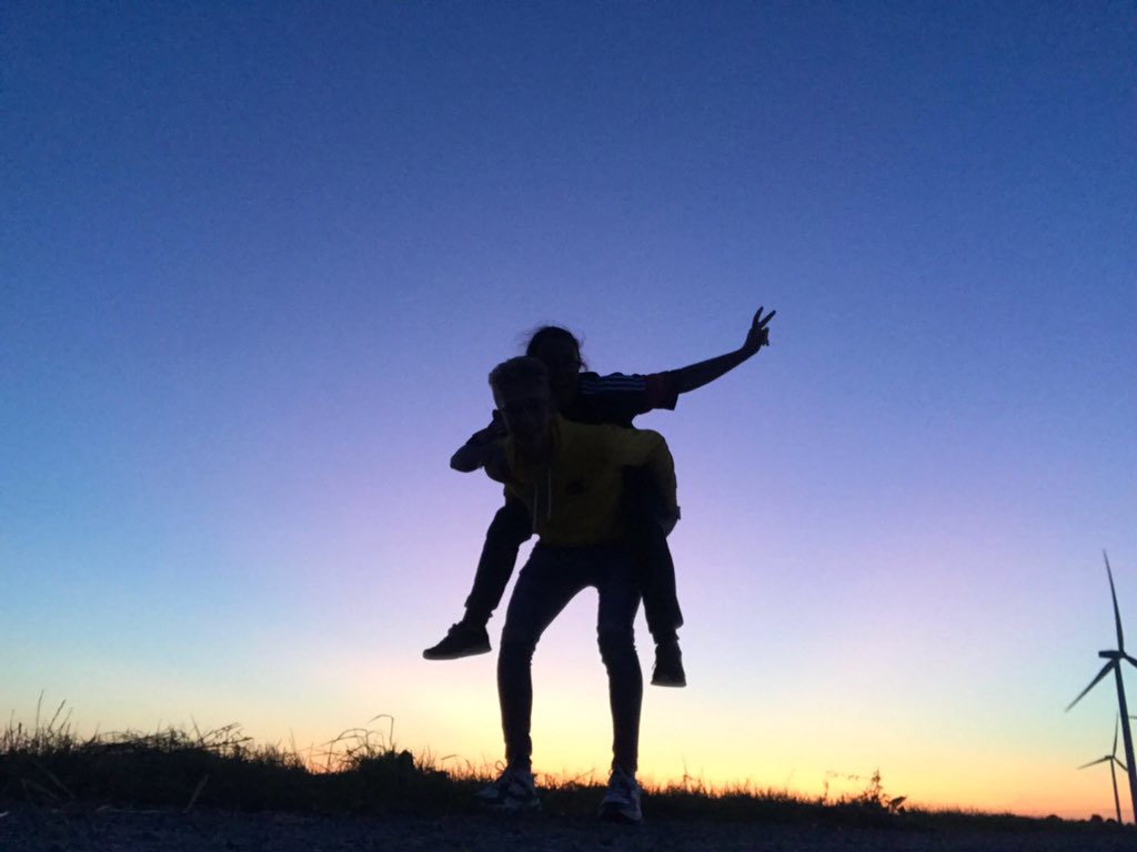 LmnMath's tweet image. Regardez comment mes copains son trop chou d’amour 🥺