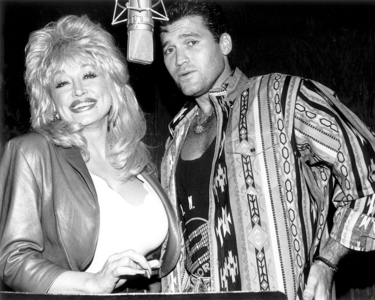 Dolly Parton (@DollyParton) on Twitter photo 2019-08-22 20:00:19 Before he took his horse down to the Old Town Road 😉 #tbt @billyraycyrus Before he took his horse down to the Old Town Road 😉 #tbt @billyraycyrus