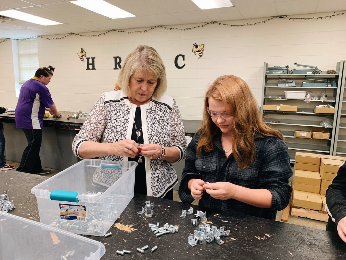 Lebanon Schools tweet media