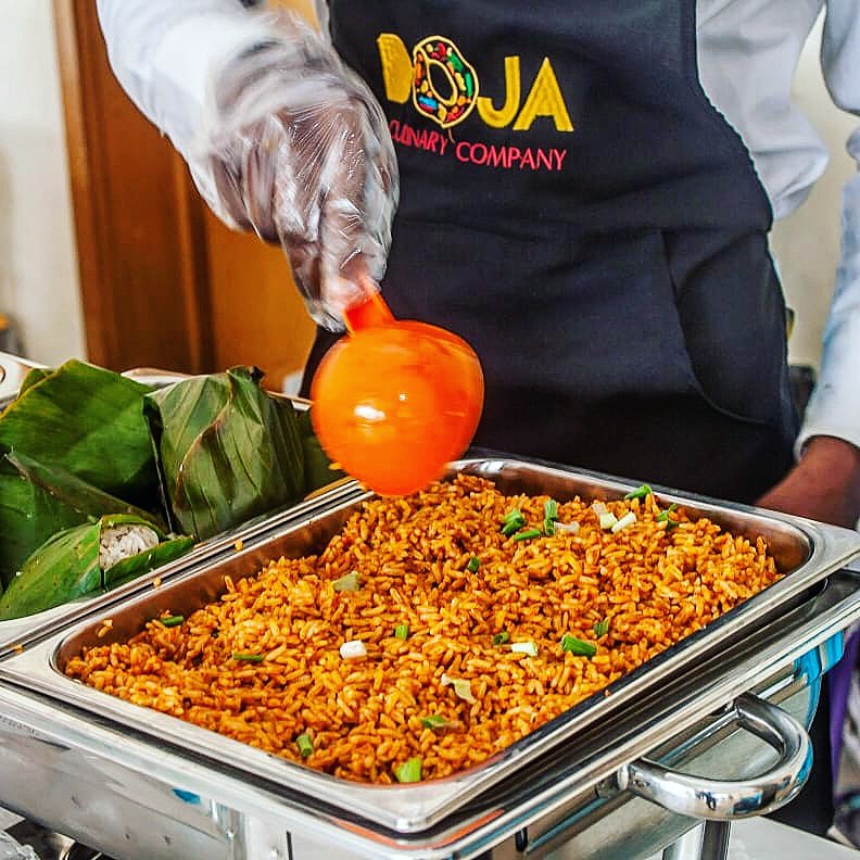 DojaCulinary's tweet photo. Happy World Jollof Day!!
#WorldJollofDay #WorldJollofRiceDay #JollofRice #PartyJollof #FirewoodJollof #NigerianJollof #GhanaianJollof #LiberianJollof #GambianJollof #JollofWollof #ECOWASJollof #AfricanJollof #JollofWars #jolloffestival #jollofriceandchicken #jollofisbae #jollof https://t.co/b4PsI2Y6dY