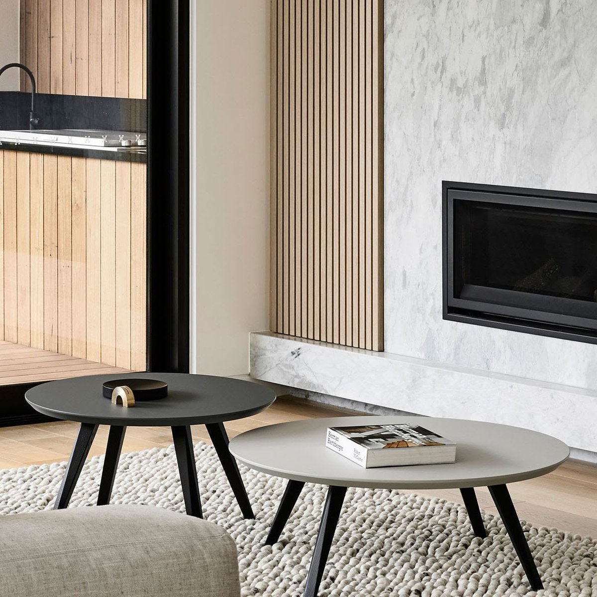 prostoria_eu's tweet photo. the Oblique low tables come in three sizes and five table top colours made of NTM Fenix or in a solid wood table top. 
project: Brighton Townhouse
architects: Biasol design 
location: Brighton, Australia
photography: Derek Swalwella https://t.co/sNWSH8TpC4