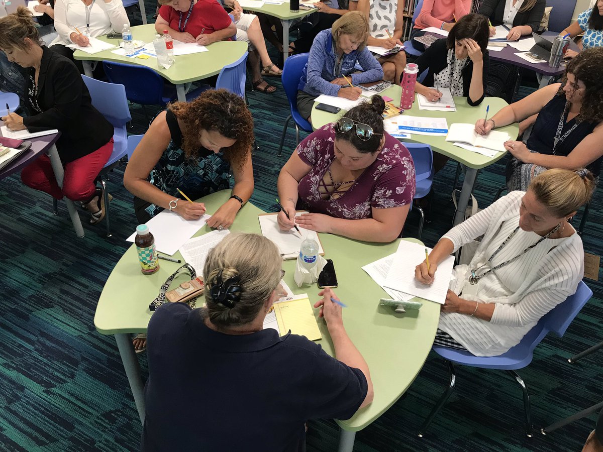 dawnsherriff2's tweet image. Daniel’s Good Day read aloud followed by writing/sketching invitations.  Connecting story, literacy and social emotional learning together.  #seshasjoy #teacheraswriter #createandconnect