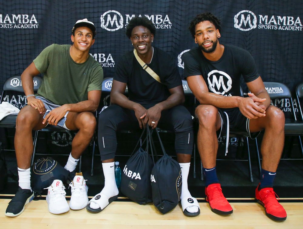 Dedication, hard work plus patience 💪

<a href="/Jrue_Holiday11/">Jrue Holiday</a>, <a href="/JahlilOkafor/">Jahlil Okafor</a> and <a href="/FWJackson15/">Franklin Jackson</a> working out in Cali! 

PHOTOS: saints.digital/PelicansWorkout