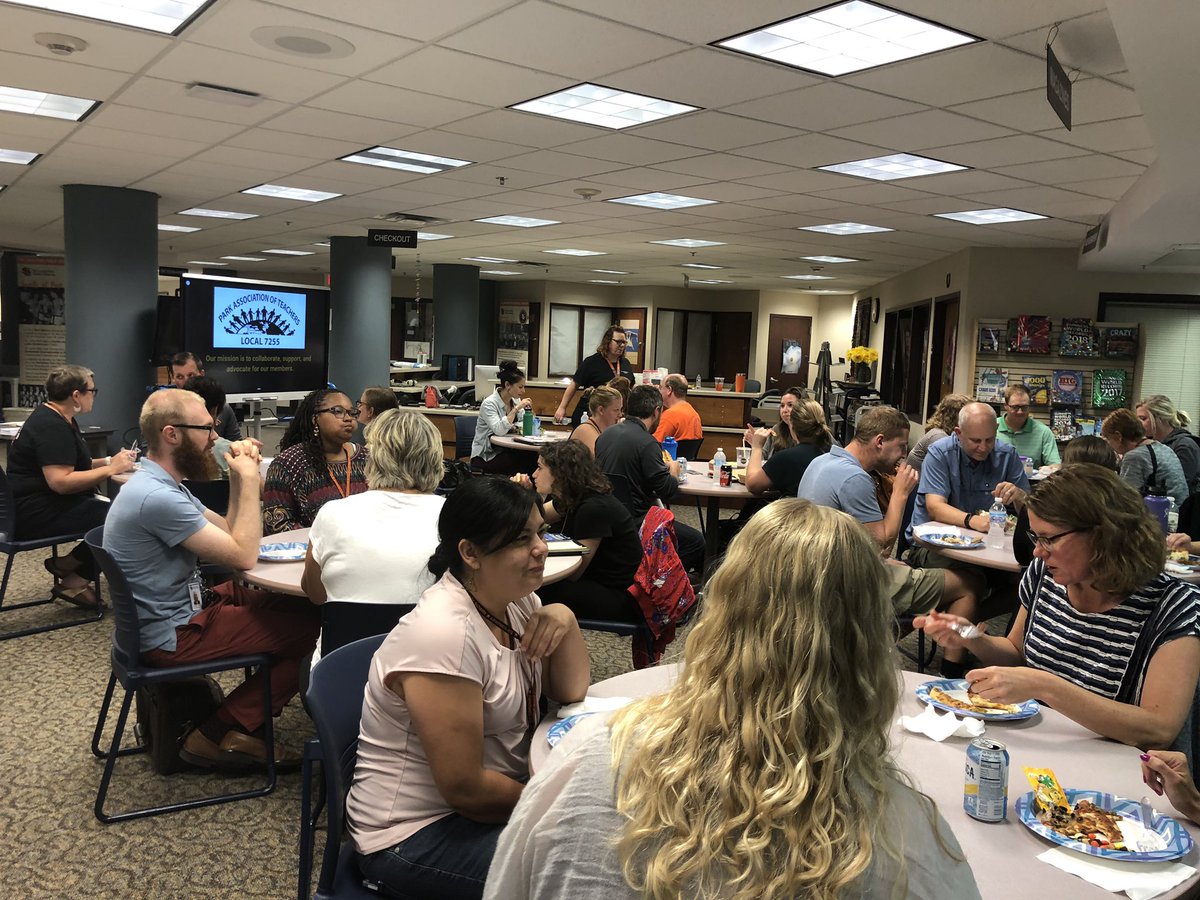 PAT_7255's tweet photo. Today, Park Association of Teachers, had lunch with @SLPublicSchools newest teachers! We are excited for you to join @PAT_7255! https://t.co/v0KmnGv5E0