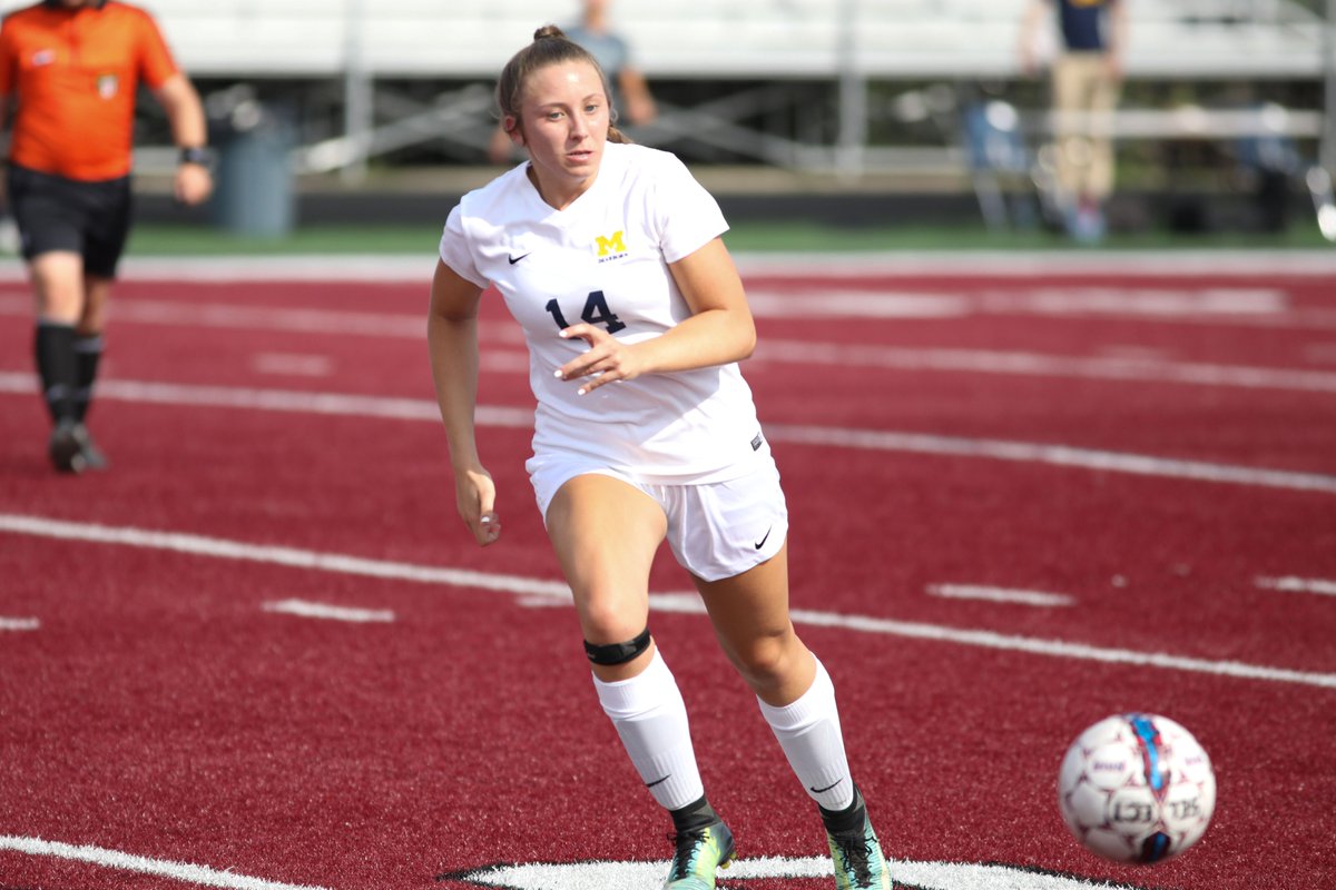 GoUMDearborn's tweet photo. 〽️⚽️PHOTOS: @UM_DearbornWSOC photo gallery from season opener yesterday

https://t.co/KafMImsBXj

#bornBLUE https://t.co/Uuli0PAgf4