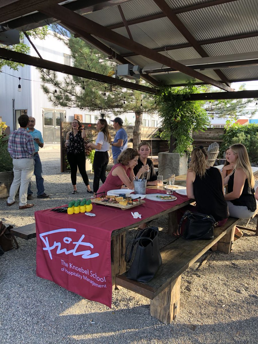 FritzKnoebel's tweet photo. Today’s #ThankfulThursday goes out to all the Fritz Young Alumni, Faculty &amp; Staff who attended our Young Alum Happy Hour last Monday! Huge thanks to Ironton Distillery &amp; Mountain Crust for hosting. Be on the look out, we are doing this again soon! #FritzKnoebel #Alumni #DUSummer https://t.co/cmupx2K3j9