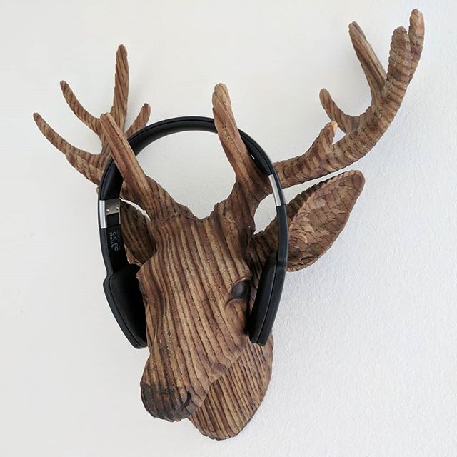 nello92's tweet photo. DJ Elk 🤟😎🎧🎶🎵
📸 Google Pixel XL
.
#elk #decoration #headphones #memories #mwc17 #google #pixel #pixelXL #googlepixelxl #smartphone #smartphonephotography #mobilephotography #dj #noedit #nofilter #nofilterneeded #throwback #pixelperfect #shotonpixe… https://t.co/qf6WrnaDjf https://t.co/L1DigiC9Dg