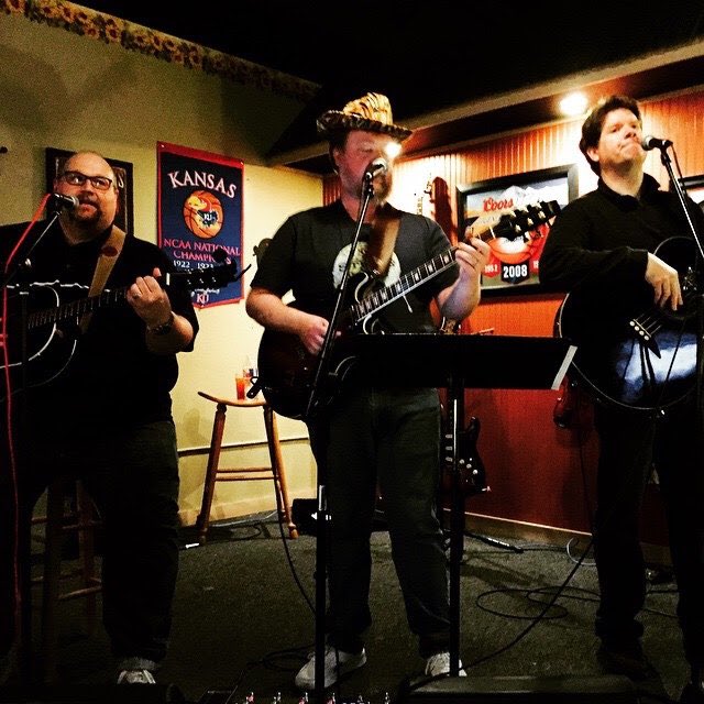 toddcbarton's tweet photo. @Harrycookiv @bigfoamfinger That was a fun gig. https://t.co/G5lw5J4Dhb