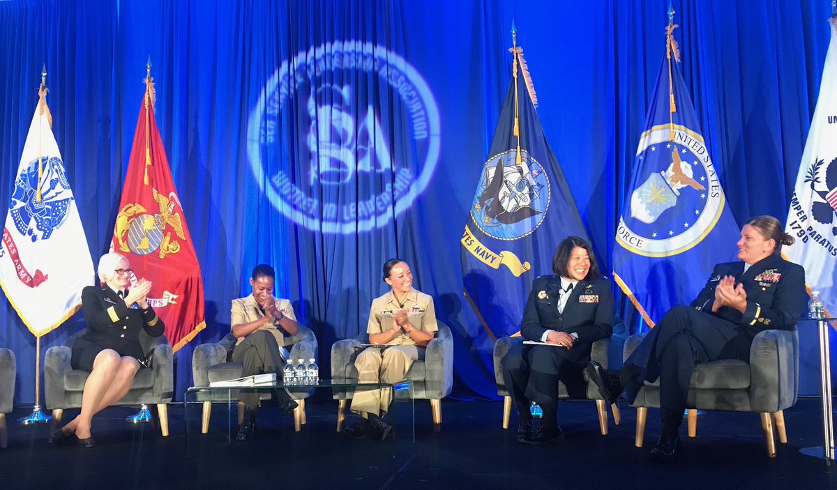 SeaServiceLead's tweet photo. We love our fearless women leaders! #JWLS2019 https://t.co/3UX8kTMy2z
