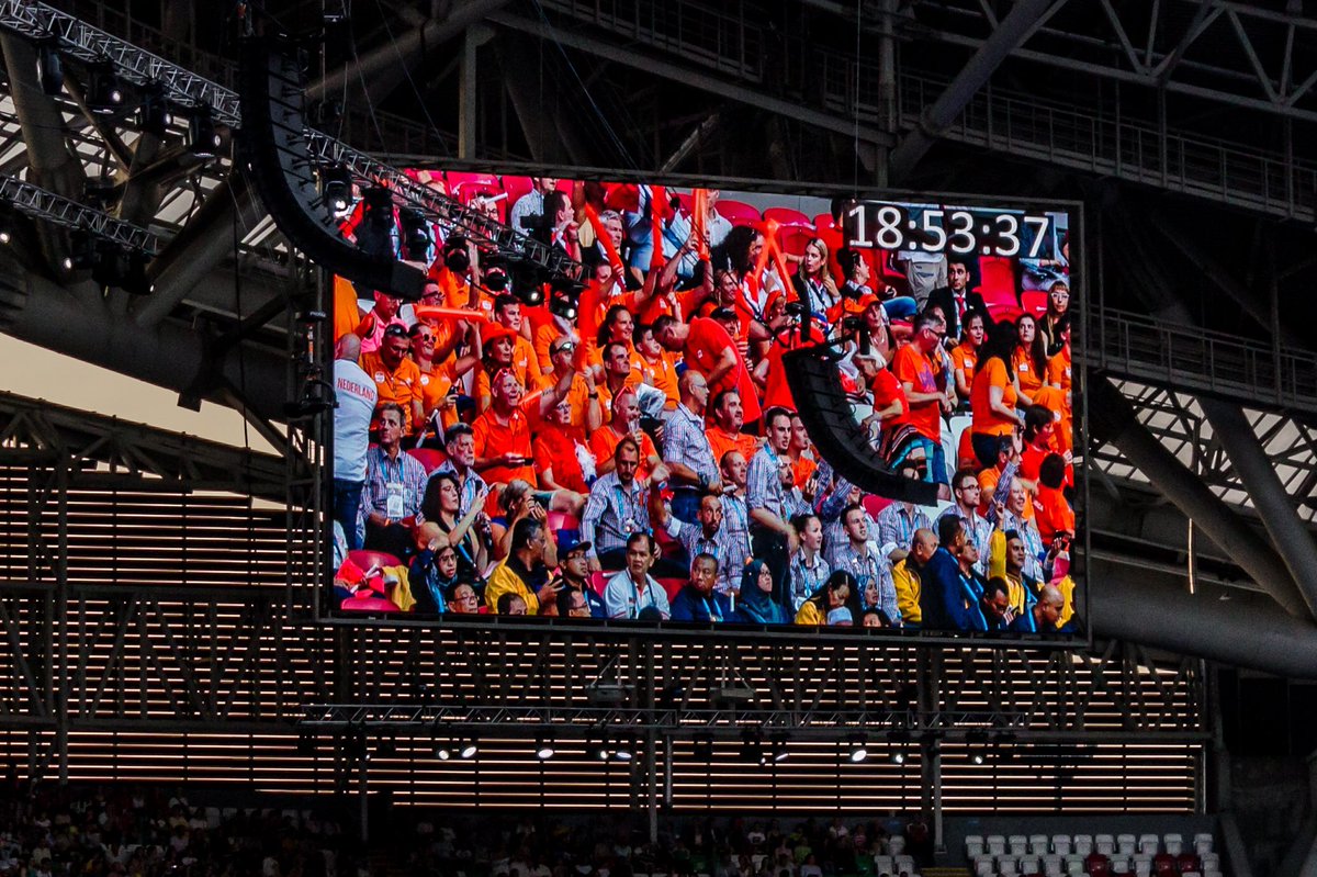 Een daverende openingsshow bij WorldSkills Kazan 2019.🔥 De 30 deelnemers en 27 coaches van #teamnl zijn er helemaal klaar voor. Morgenochtend zie je het allemaal terug in de aftermovie van de openingsceremonie. Stay tuned!😊 #worldskillskazan2019
