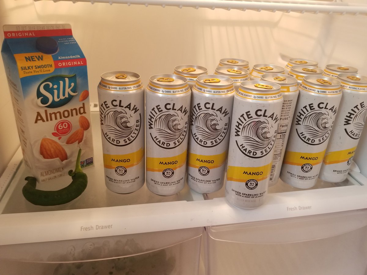 stevnmartinez96's tweet photo. this vegan shit is easy https://t.co/UY1ADOljD7
