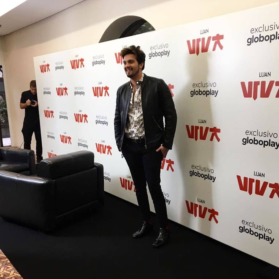teamocantor's tweet photo. Como eu amo...💗 #LuanViva https://t.co/rcQfwc8yG2