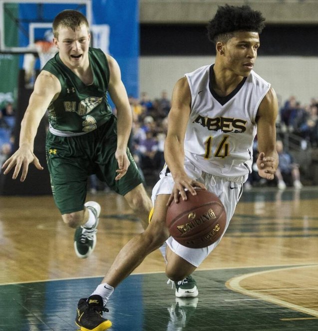 We are happy to officially welcome <a href="/dippykb_/">Shaaudielo (Babbs)</a> to the Titan Family! A #TACOMA kid &amp; 2 year starter with a chip on his shoulder, who made plays when it was winning time for a Lincoln team that went undefeated in the PCL during back to back 3A State Playoff runs