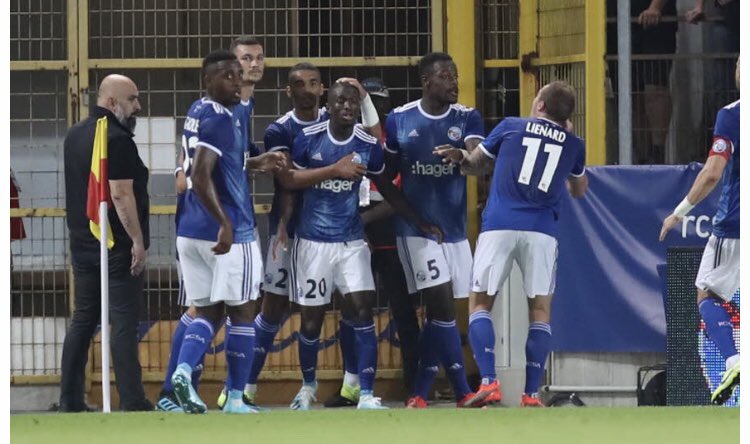 FloZobenbiehler's tweet image. 📊Strasbourg vient de s’imposer face

- au demi-finaliste de la dernière Europa (battu aux TAB par Chelsea)

.. qui avait éliminé Benfica et Inter, après 6 victoires en poules (notamment 4-0 contre l’OM)

- à une équipe qui a battu le Bayern en finale de🏆 il y a 15mois

#RCSASGE