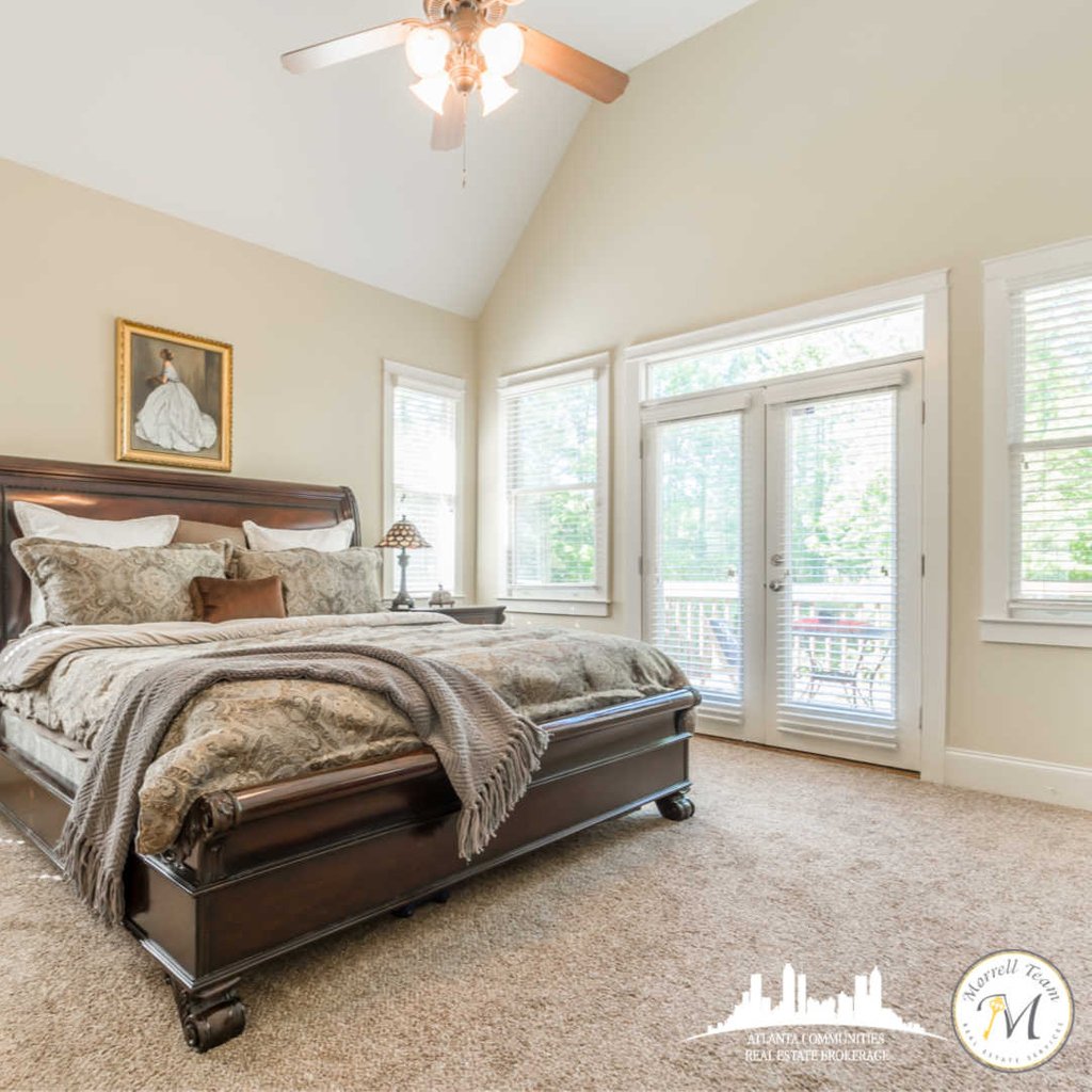 MorrellTeam's tweet photo. This semi-custom home is a true showpiece! https://t.co/V1dyKlfVWR
#dontmissout #homeforsale #sellinghomes #buyinghomes #morrellteam #greenspace #swimandtennis #icymi #georgiarealestate #homeforsale #timetobuyahouse https://t.co/UUBbVuJO2B