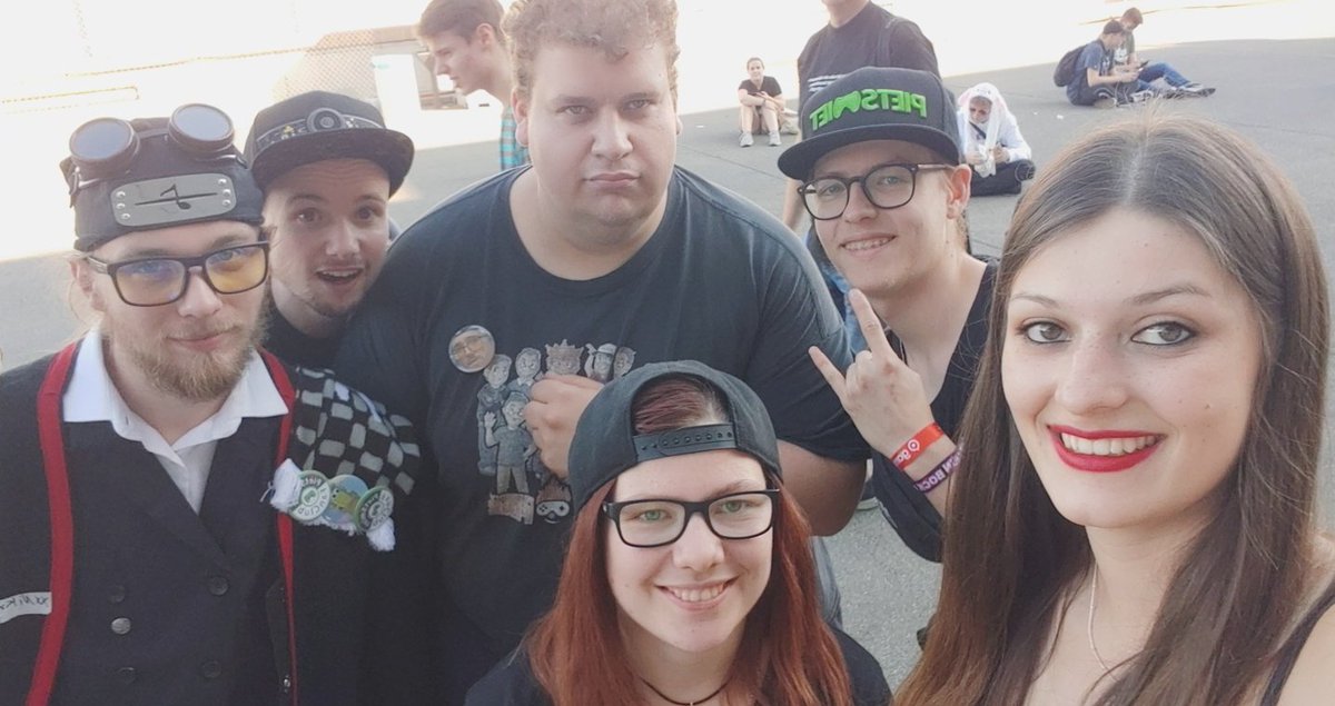 Es war auch echt cool mal wieder Zeit mit der Schnittchen Community zu verbringen 😊💚