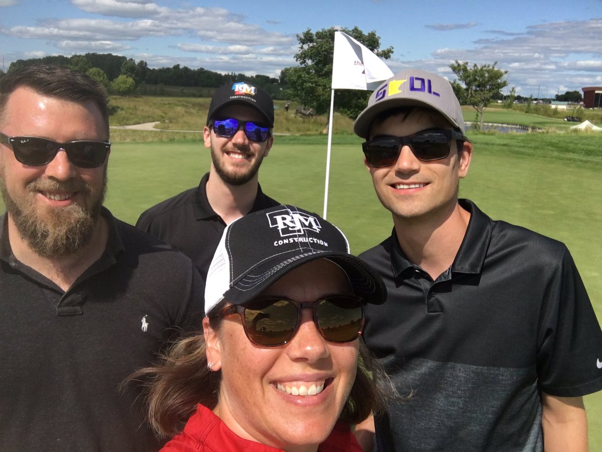 MindyJoBo's tweet photo. Amazing day out on the course supporting the @RiverValleyYMCA #74degrees #sunshine #fore #TeamRJM https://t.co/tR7W2j7eDb