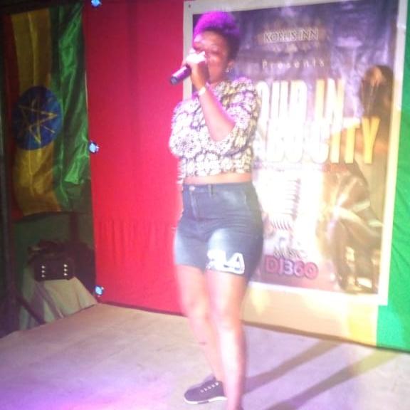 QueenGh19 tweet picture