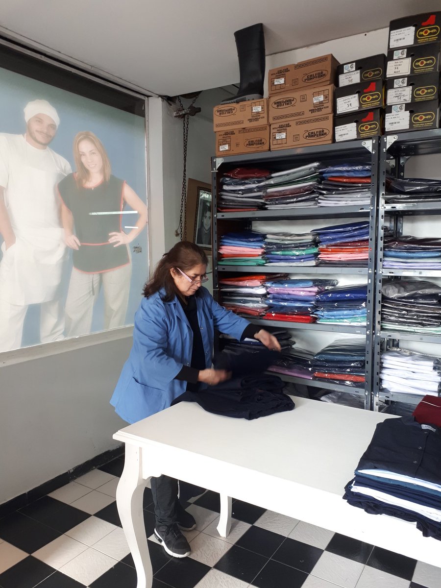 FatiOc's tweet photo. Gracias al esfuerzo y trabajo constante de sus integrantes, la Cooperativa #Jac hoy cuenta con su local a la calle y venden sus productos al Estado y diferentes empresas @MatiasKelly @juanmoray @CeciCecihermida #compresocial #100nuestro https://t.co/Ab0NhTtCwv