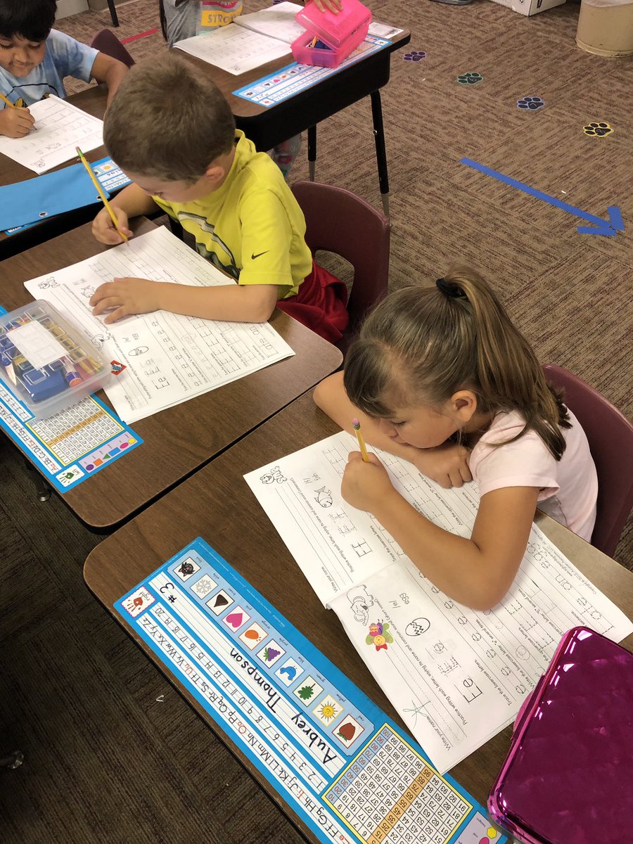 JFNorfolk's tweet photo. Teaching and learning at Jefferson.
#npspanthers https://t.co/JlvF2Zkkcr