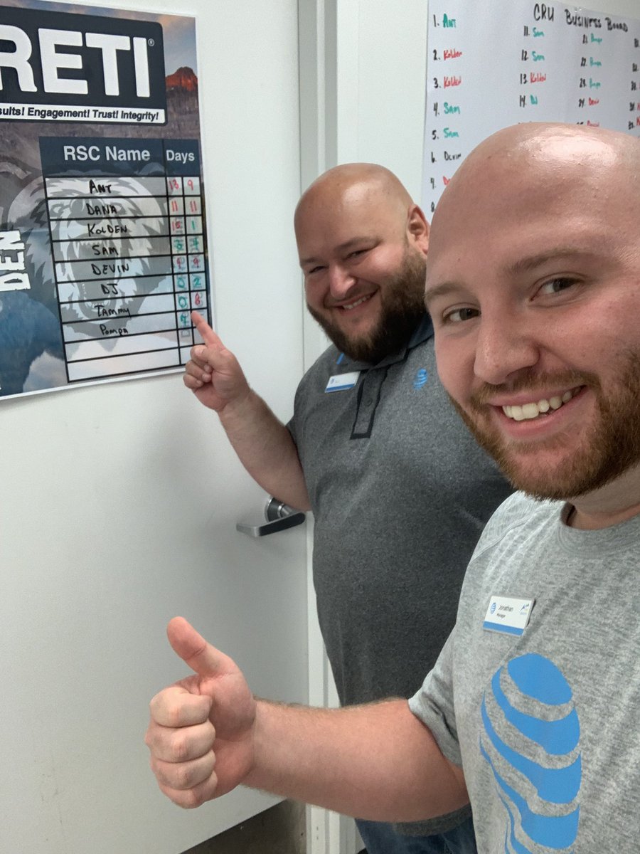 Jon_Kirwin's tweet photo. DJ with back 2 back DIRECTV Premiums to get #OuttaTheDen. That’s premium #3 On the day for MoTown Mall!  #RETI #OHPAcalypse #MorgantownMall https://t.co/oNKyUP1gG8