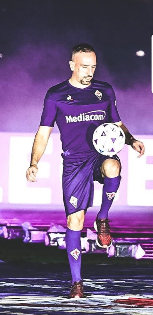 CsSoldi's tweet photo. #WelcomeLegend @FranckRibery 💜⚽️⚜🇫🇷 @acffiorentina https://t.co/QlVPm31Ks7