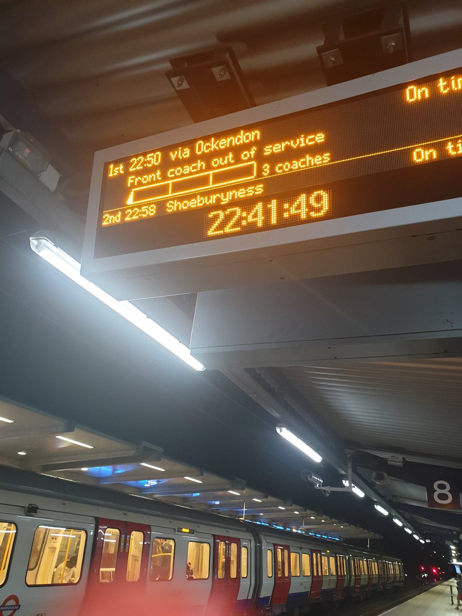 C_Ashy's tweet photo. @c2c_Rail  2 carriages are you taking the piss????? https://t.co/UDMhJcj0Yh