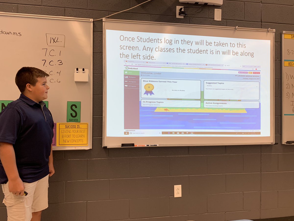 FLMSBraves's tweet image. Students sharing the importance of Study Island and IXL with our parents during our community connections night at FLMS. Students leading conferences. #studentleading #loveit