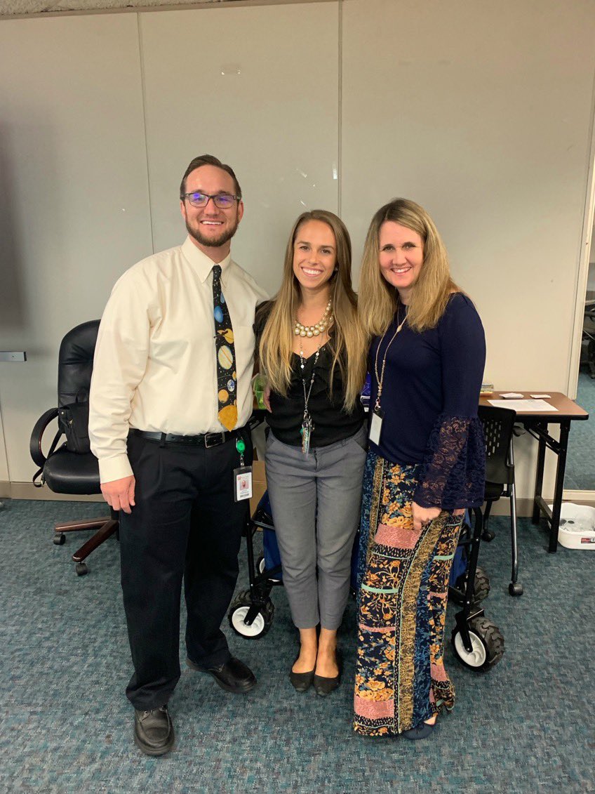 castleview_5th's tweet image. Ms.Lewitt had an amazing day learning from some of the best today. 💚👩🏼‍🔬 Watch out, we are about to get our science on at Castleview! #ocpssci5 @KevinThomasOCPS @KimSeaver_OCPS @OCPSnews @Castleview_OCPS