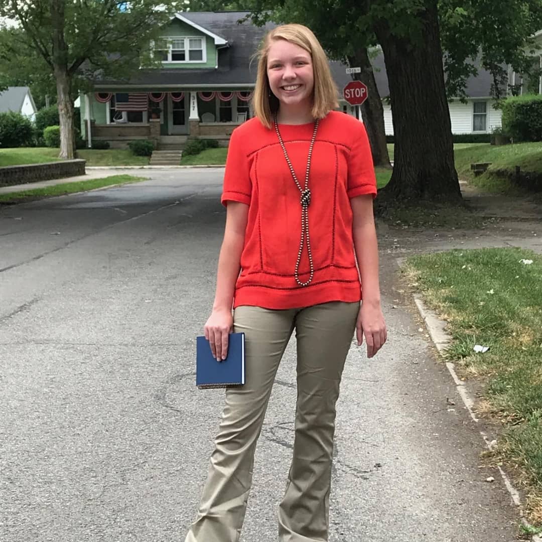 Olivia Lovett hails from the Shenandoah FFA Chapter is ecstatic to be serving as the District IX Sentinel!