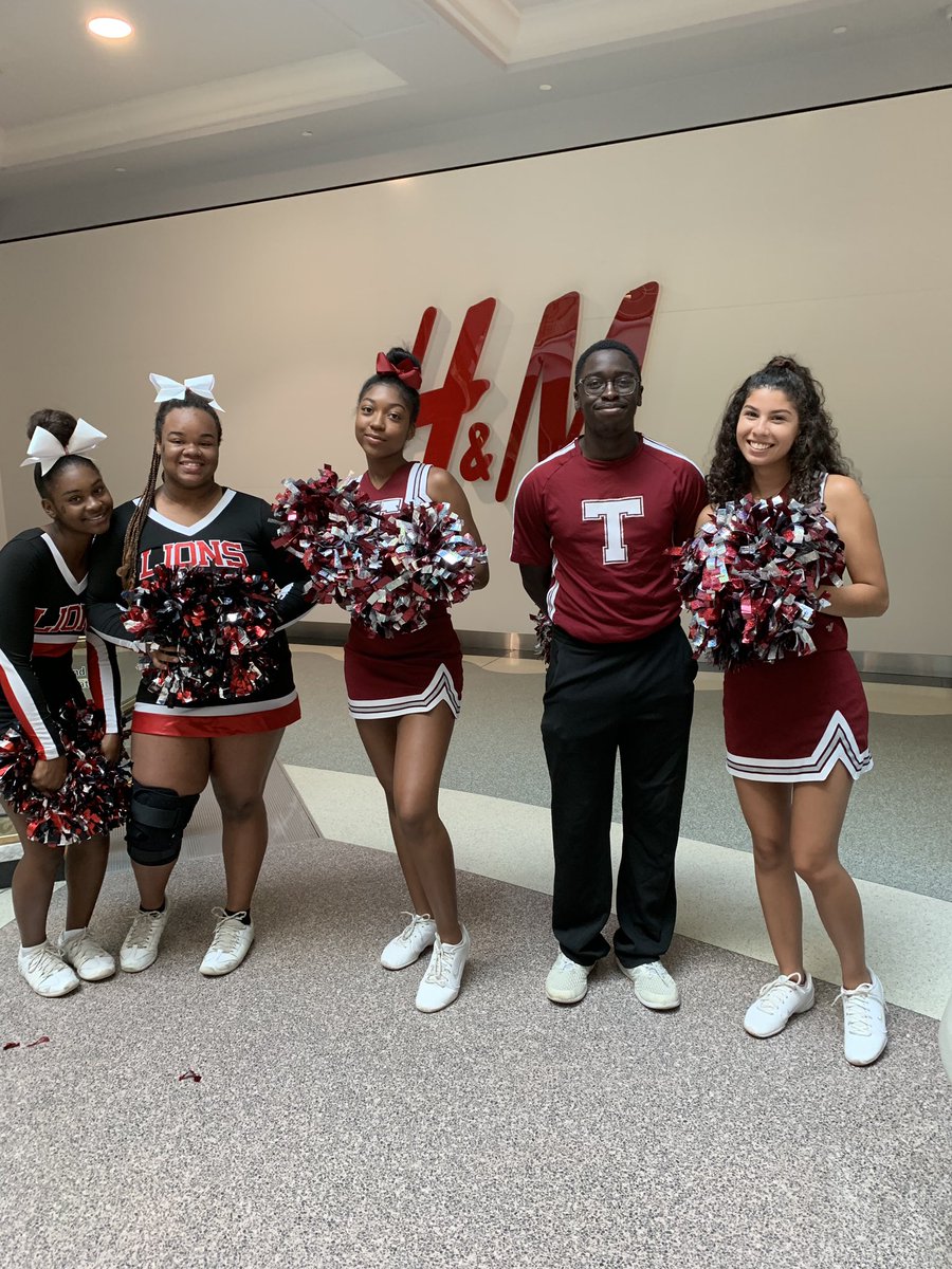 <a href="/DulaneyLions/">Dulaney Athletics</a> <a href="/TowsonHSsports/">Towson HS Athletics</a> &amp; <a href="/NTHSTitans/">NTHSAthletics</a> cheerleaders support <a href="/BaltCoPS/">Baltimore County Public Schools</a> Rally For Educators today at <a href="/shoptowsontown/">Towson Town Center</a>. Thank you coaches and student athletes for providing your enthusiasm during the event! <a href="/BCPSSportsScene/">Sports Scene</a>