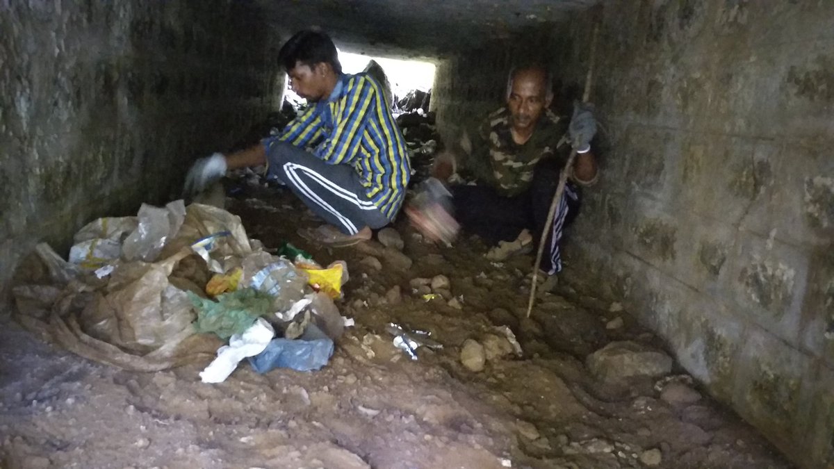 Zer0Target's tweet image. Rain Water Canels Clean drive...
So far we are cleaned 36 Rain water Canels in Valparai Forest Zone...

It helps to pass the only rain water directly go to reservoir and to avoid land shade in Roads...

#TargetZer0 #Plastic_Free_Forest_Zone