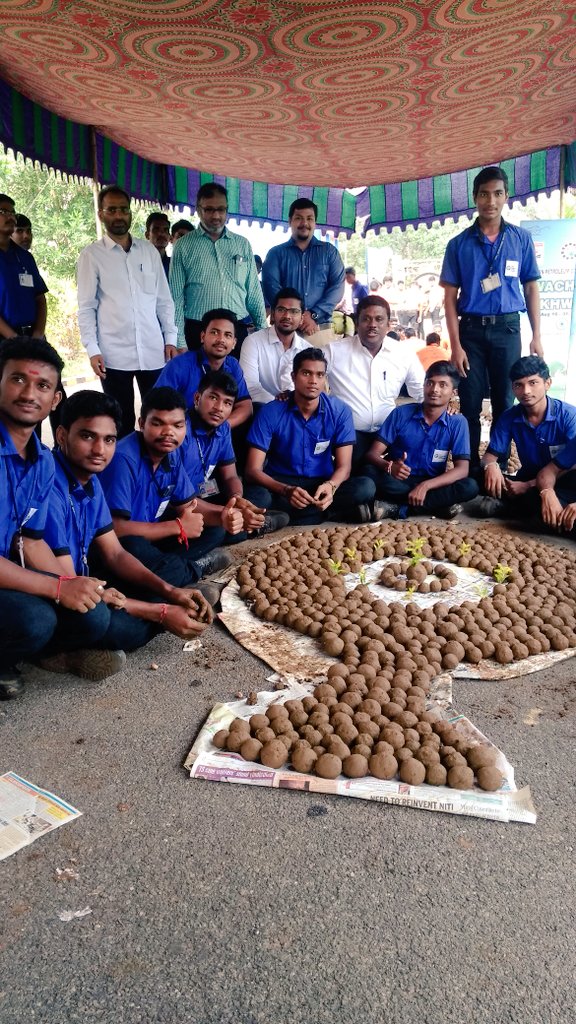 DancerJagadeesh's tweet photo. @sdivisakh @HPCL Special thanks to management of SDI Visakhapatnam for supporting and encourage my ideas and creativities... We always support HPCL SDI Visakhapatnam Swatchatha Pakhwada...
@KnageshHPCL @Rajakir82395185 @Maheshjagan1234 @somasekhar148 @GummallaSrijana @HPCL https://t.co/U8LvV17QaN