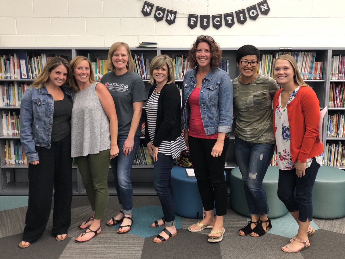 KimMroczek's tweet photo. Ahhh! #TCRWP Homegrown Institute with these amazing #HamlinHawks Thank you @hareematifkhan and @Carlmciara for pushing our thinking and inspiring our hearts! #RCSpride @MissKalmus @AmberKGress @MAMoore231 @ktkallen https://t.co/nuGnj4iDb5
