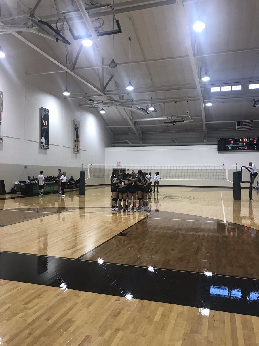 WRAathletics's tweet photo. Garfield Heights takes the first set 25-19. https://t.co/rB5KOyBeax