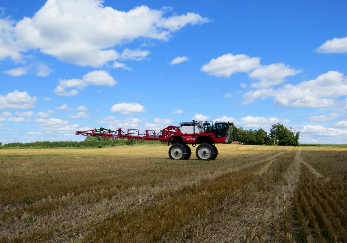 120 ft. boom span &amp; 2m high ground clearance is what officially makes this machine a beast! We had another successful <a href="/Agrifac/">Agrifac Machinery BV</a> demo today. The Condor High Clearance never fails to amaze us! Visit <a href="/SpecialtyVeg/">Specialty Vegetable Equipment</a> at <a href="/outdoorfarmshow/">Canada's Outdoor Farm Show</a> to see the newest model Agrifac has to offer! #ag