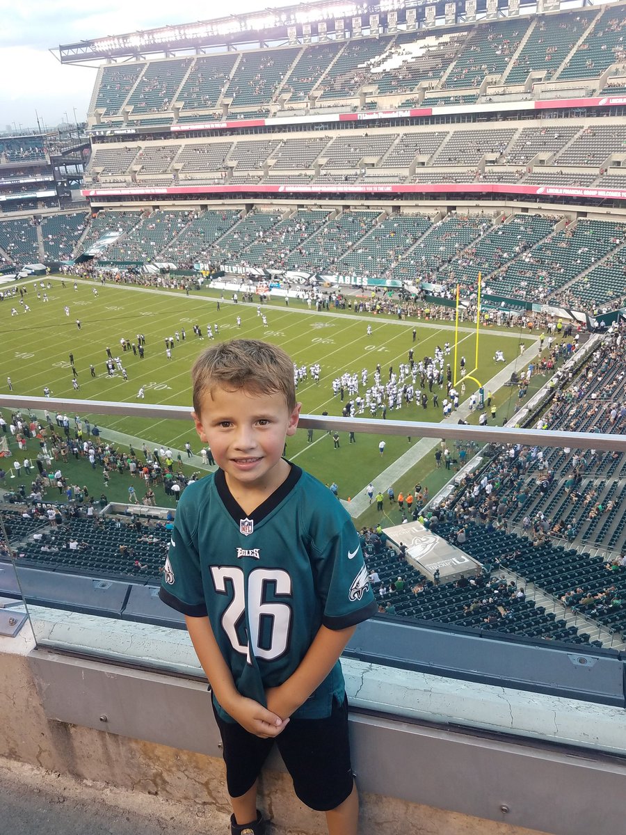 First <a href="/Eagles/">Philadelphia Eagles</a> game for Bryce!